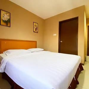Hotel Oyo 90108 Kaya